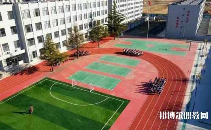 青島綠澤美術職業(yè)學校怎么樣、好不好
