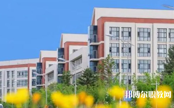 2024懷仁縣新華高級職業(yè)中學(xué)多少錢 懷仁縣新華高級職業(yè)中學(xué)各專業(yè)學(xué)費收費標準