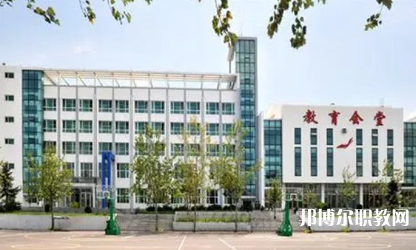 瓦房店市第一中等職業(yè)技術(shù)專業(yè)學(xué)校怎么樣、好不好