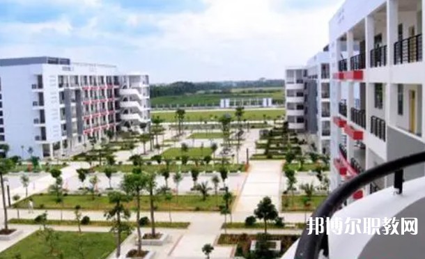 2024本溪市衛(wèi)生學(xué)校招生計劃 招生人數(shù)是多少(附要求、條件、對象)
