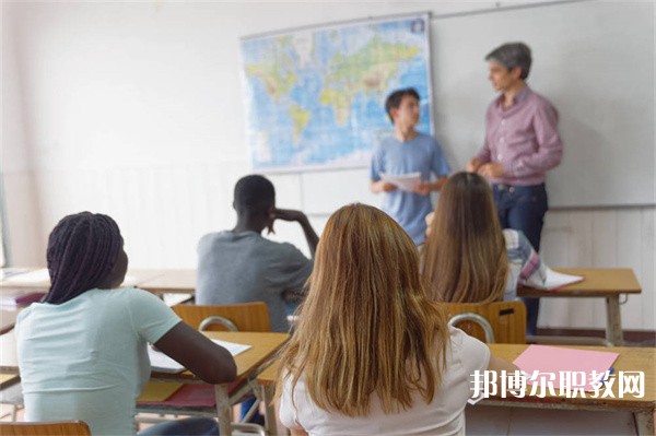貴州哪里的中職學校能讀建筑裝飾與裝潢專業(yè)