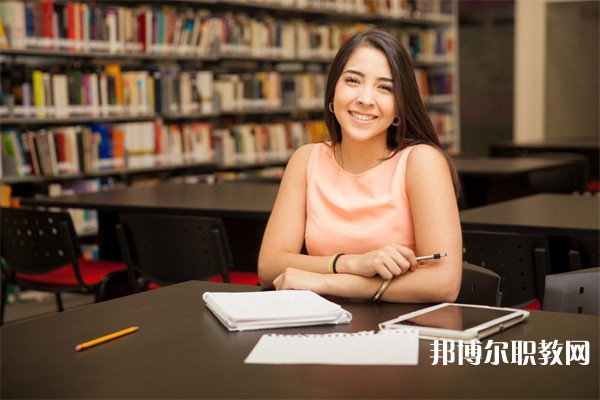 貴州哪里的中職學校能讀工藝美術(shù)專業(yè)專業(yè)