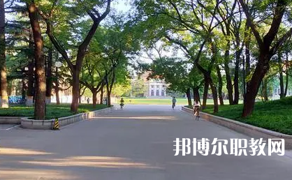 2025六盤(pán)水公辦中專(zhuān)學(xué)校最新排名前三名單