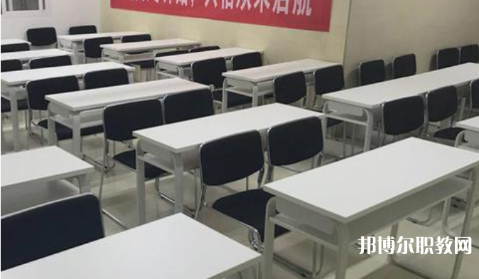 成都2025年鐵路學(xué)校都有哪些專(zhuān)業(yè)